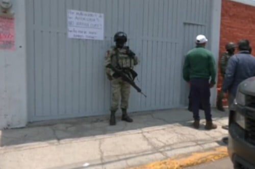 Detienen a alumno de 13 años que disparó en escuela de La Paz; pero lo liberan